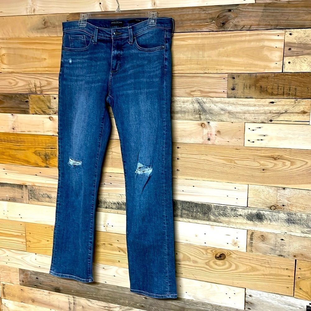 Banana Republic Premium denim size 30 girlfriend med wash slight distress jeans